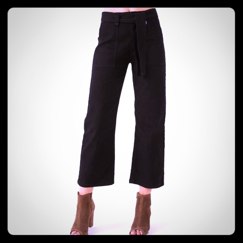 🍁Black cropped pants🍁